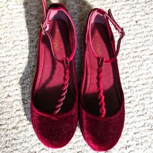 💕2 for $25💕 NWOT Burgundy Flats